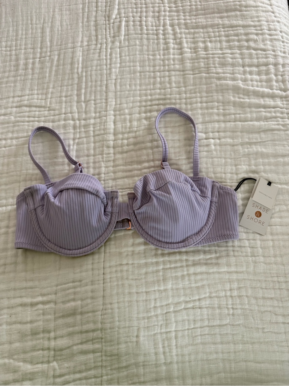 NWT Shade & Shore Wired Bikini Top Size 34 B